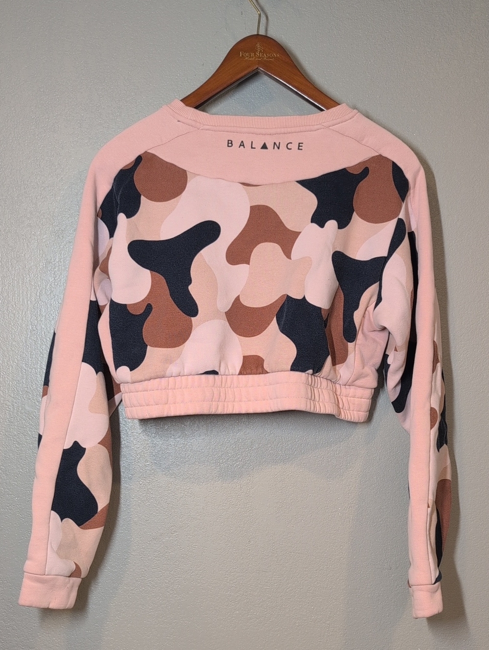 Balance Athletica Outlander Pink Camo Cropped Sweatshirt Athleisure Workout